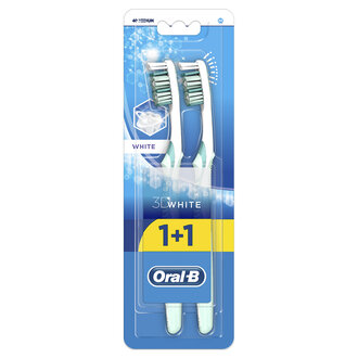 Oral-b Diş Fırçası Advantage 3 Boyutlu Beyazlık 40 Orta 1 Alana 1 Bedava Paketi